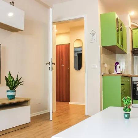 Botanical Breeze * Durrës